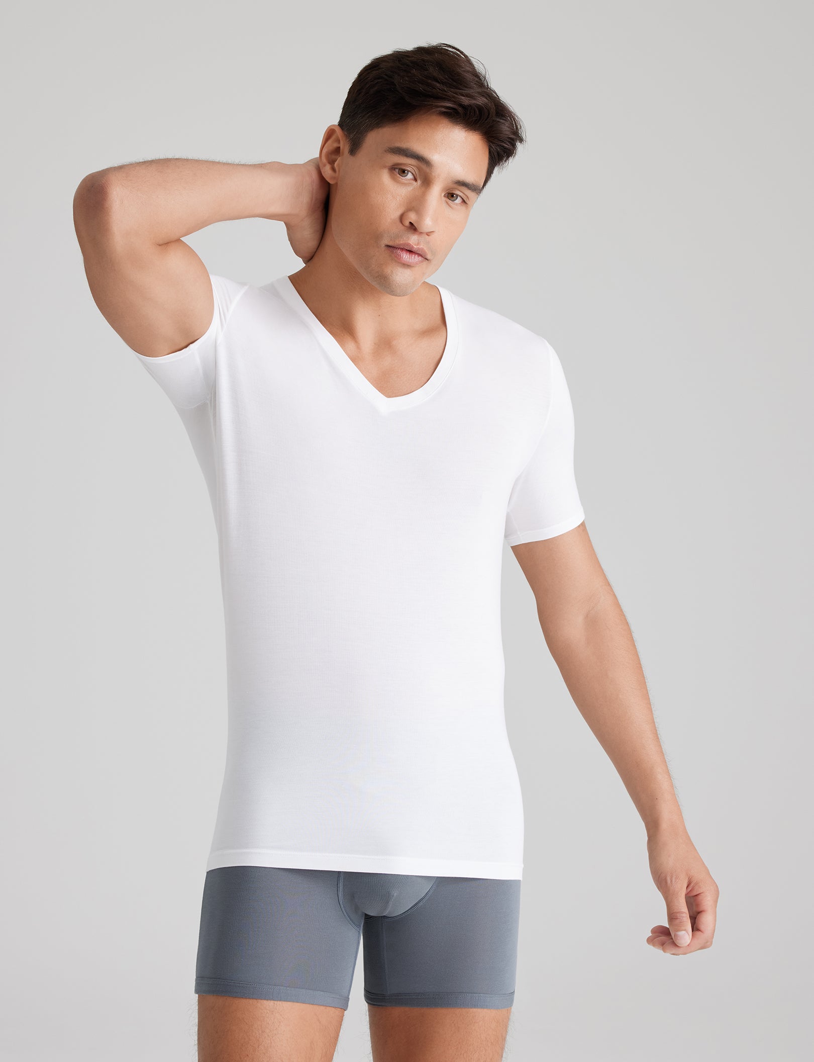 Second Skin Deep V-Neck Stay-Tucked Undershirt