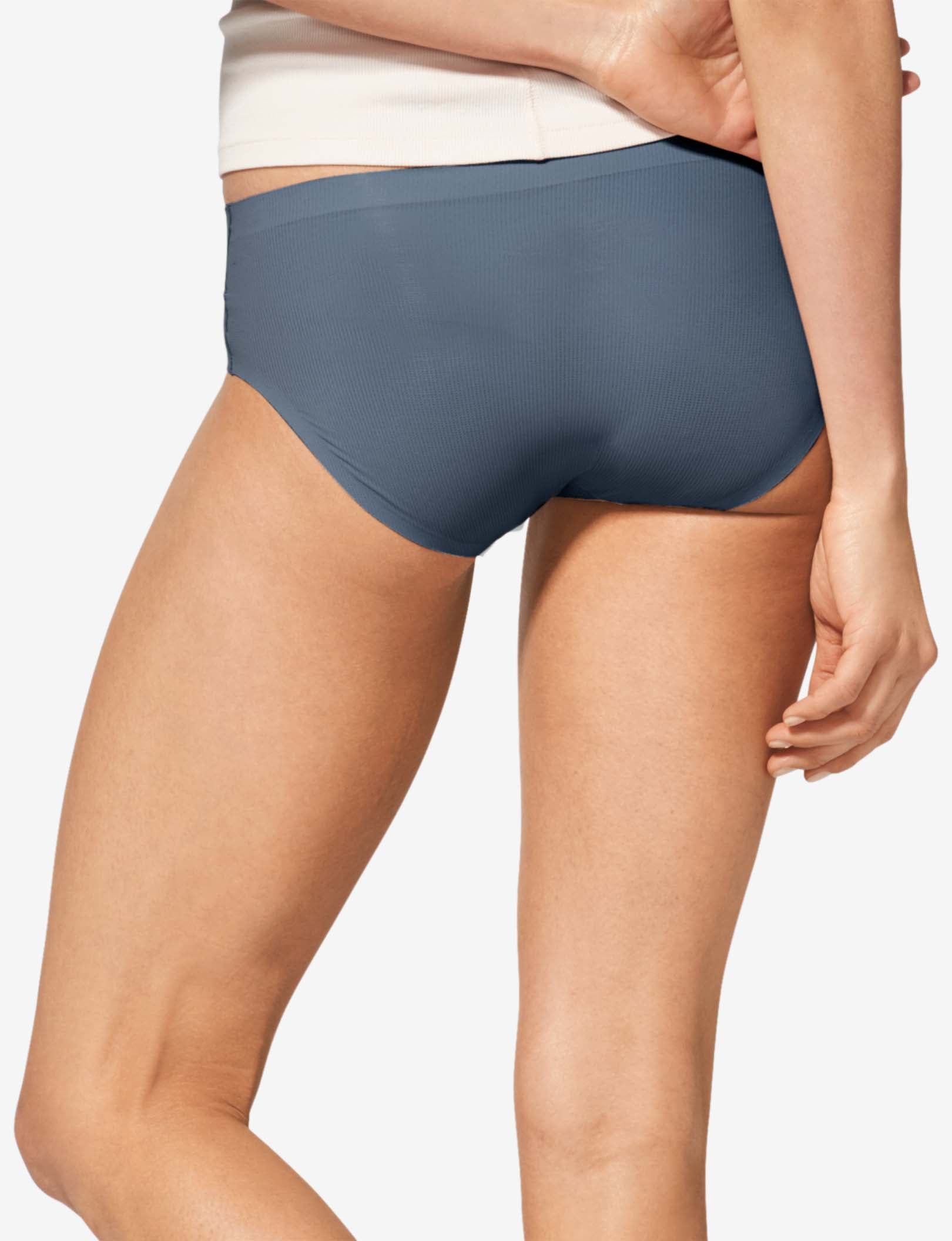 Women's Air Brief